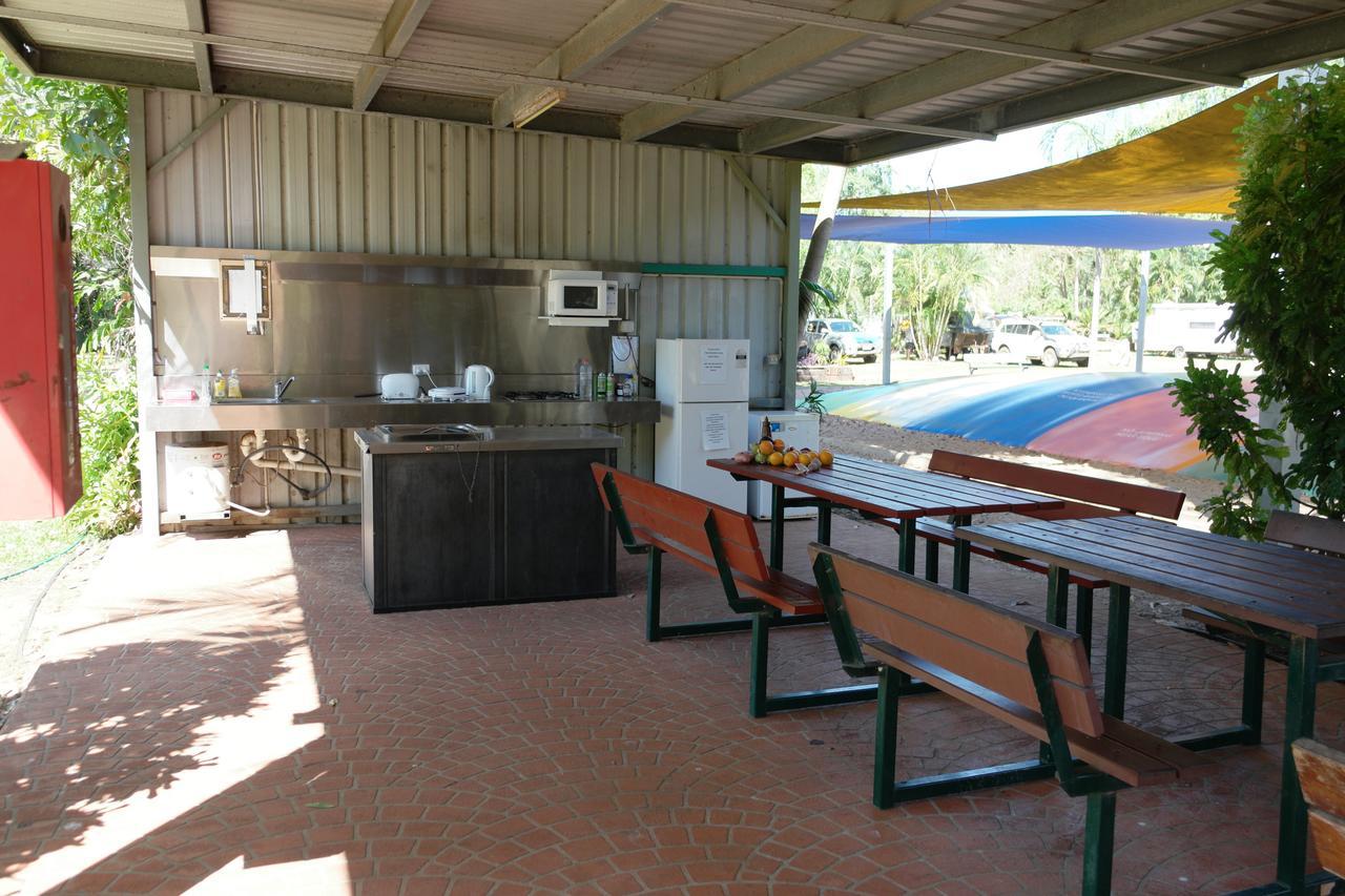 Big4 Howard Springs Holiday Park Darwin Eksteriør billede